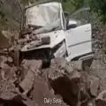 Heavy Rain Triggers Rockfall in Himachal Pradesh, Two Injured After Boulder Hits Moving Car