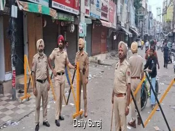 बरनाला लाठीचार्ज के विरोध में पंजाब बंद का असर, दोआबा क्षेत्र में जनजीवन प्रभावित