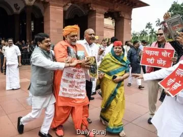 Pappu Yadav Stages Symbolic Protest in Parliament Over Ram Temple Donation Theft Allegations