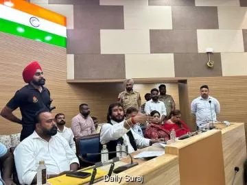 ਸਫਾਈ ਕਰਮਚਾਰੀਆਂ ਦੀ ਤਨਖਾਹ ਵਧਣ ’ਤੇ ਚੰਦਨ ਗਰੇਵਾਲ ਵੱਲੋਂ ਵਧਾਈ