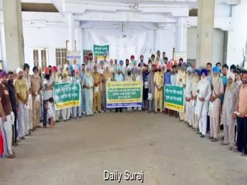 ਕ੍ਰਿਸ਼ੀ ਵਿਗਿਆਨ ਕੇਂਦਰ ਨੇ ਸੀ.ਆਰ.ਐਮ. ਪ੍ਰੋਜੈਕਟ ਅਧੀਨ ਪਿੰਡ ਬਾਲੀਆਂ ਵਿਖੇ ਬਲਾਕ ਪੱਧਰੀ ਜਾਗਰੂਕਤਾ ਕੈਂਪ ਲਗਾਇਆ