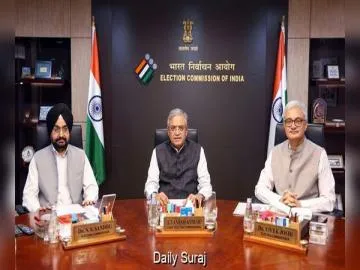 चुनाव आयोग का बड़ा फैसला: वोटर फॉर्म 6 से हटाया गया विवादित घोषणा पत्र, नए मतदाताओं को मिलेगी राहत