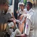 मुंबई के शिवाजी पार्क में कॉकरोच जनता पार्टी का प्रदर्शन, कार्यकर्ताओं ने महात्मा गांधी की तस्वीर वाली टी-शर्ट पहन जताया विरोध