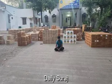 गुजरात पुलिस की धड़पकड़: अवैध शराब के खिलाफ ताबड़तोड़ छापे, 2 करोड़ से ज्यादा की खेप और नकदी जब्त
