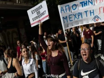 फ्रांस में जारी अशांति और हिंसक झड़पों के बीच भारत ने जारी की एडवाइजरी, नागरिकों और यात्रियों को सतर्क रहने की सलाह