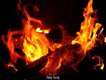 Fire Breaks Out on North Block Roof in Delhi; 6 Tenders Douse Flames After AC Short Circuit