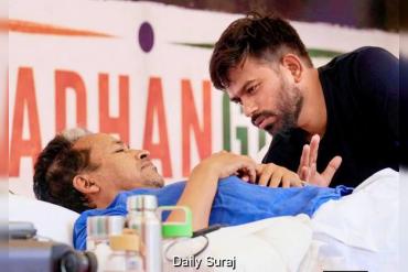 अरुंधति रॉय और नसीरुद्दीन शाह की प्रदर्शनकारियों से अपील, भूख हड़ताल खत्म कर लंबे संघर्ष के लिए रहें तैयार