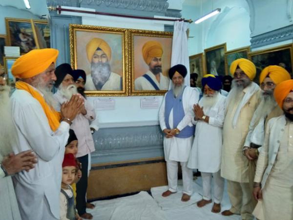 ਕੇਂਦਰੀ ਸਿੱਖ ਅਜਾਇਬ ਘਰ ਵਿਖੇ ਲੱਗੀਆਂ ਸ਼ਹੀਦ ਭਾਈ ਮਹਿੰਗਾ ਸਿੰਘ ਬੱਬਰ ਅਤੇ ਭਾਈ ਅਵਤਾਰ ਸਿੰਘ ਪਾਰੋਵਾਲ ਦੀਆਂ ਤਸਵੀਰਾਂ