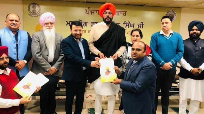 ਮਿਸ਼ਨ ਰੋਜ਼ਗਾਰ ਤਹਿਤ ਡਾ. ਰਵਜੋਤ ਸਿੰਘ ਨੇ 85 ਵਿਅਕਤੀਆਂ ਨੂੰ ਵੰਡੇ ਨਿਯੁਕਤੀ ਪੱਤਰ