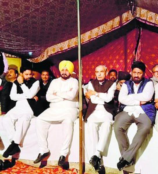 ਸ਼ਰਤਾਂ ਮੰਨੇ ਬਿਨਾਂ ਨਿਗਮ ਵਿੱਚ ਸ਼ਾਮਲ ਨਹੀਂ ਹੋਣ ਦੇਵਾਂਗੇ ਪਿੰਡ: ਬਾਂਸਲ