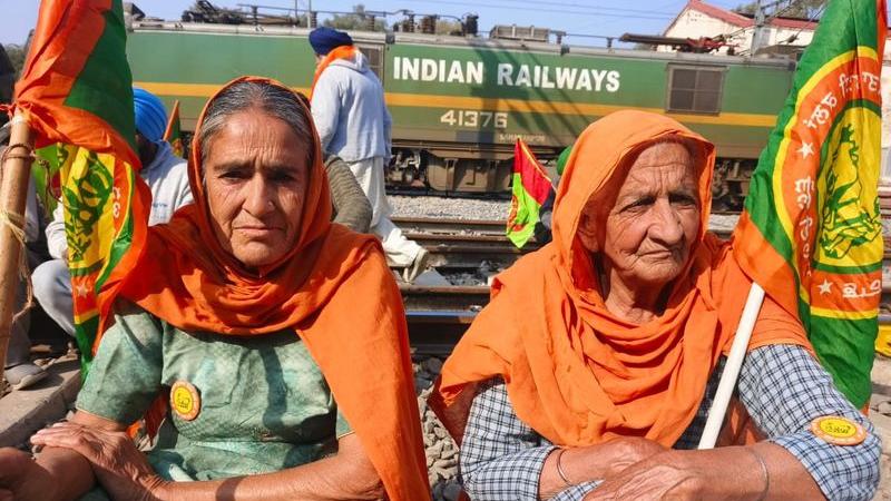 Rail Roko’ protest: Farmers block train traffic in Punjab after ‘Dilli Chalo’ attempts derail