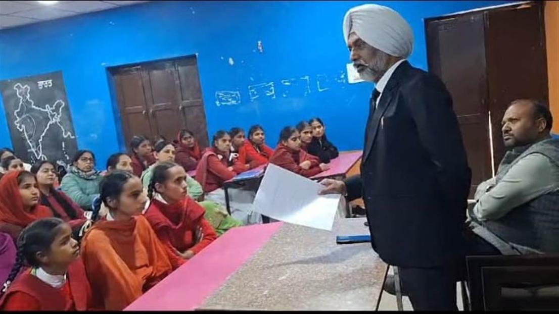 ਜ਼ਿਲ੍ਹਾ ਕਾਨੂੰਨੀ ਸੇਵਾਵਾਂ ਅਥਾਰਟੀ ਨੇ ਸਰਕਾਰੀ ਸੀਨੀਅਰ ਸੈਕੰਡਰੀ ਸਕੂਲ ਜੋਗਾ ਵਿਖੇ ਲਗਾਇਆ ਜਾਗਰੂਕਤਾ ਕੈਂਪ