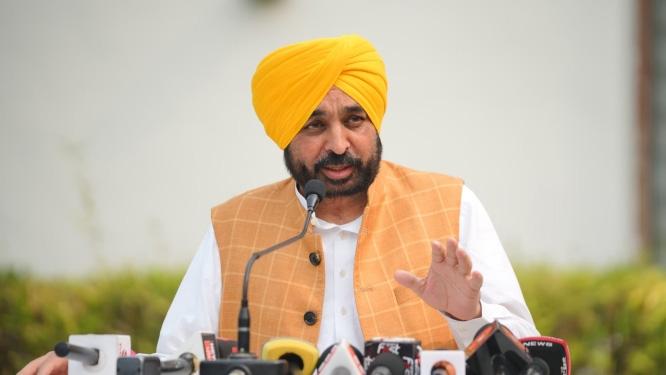 ਮੋਦੀ ਕਿਸਾਨਾਂ ਨਾਲ ਮਤਰੇਈ ਮਾਂ ਵਾਲਾ ਸਲੂਕ ਕਰ ਰਹੇ ਹਨ-ਮੁੱਖ ਮੰਤਰੀ ਨੇ ਕੀਤੀ ਸਖ਼ਤ ਆਲੋਚਨਾ