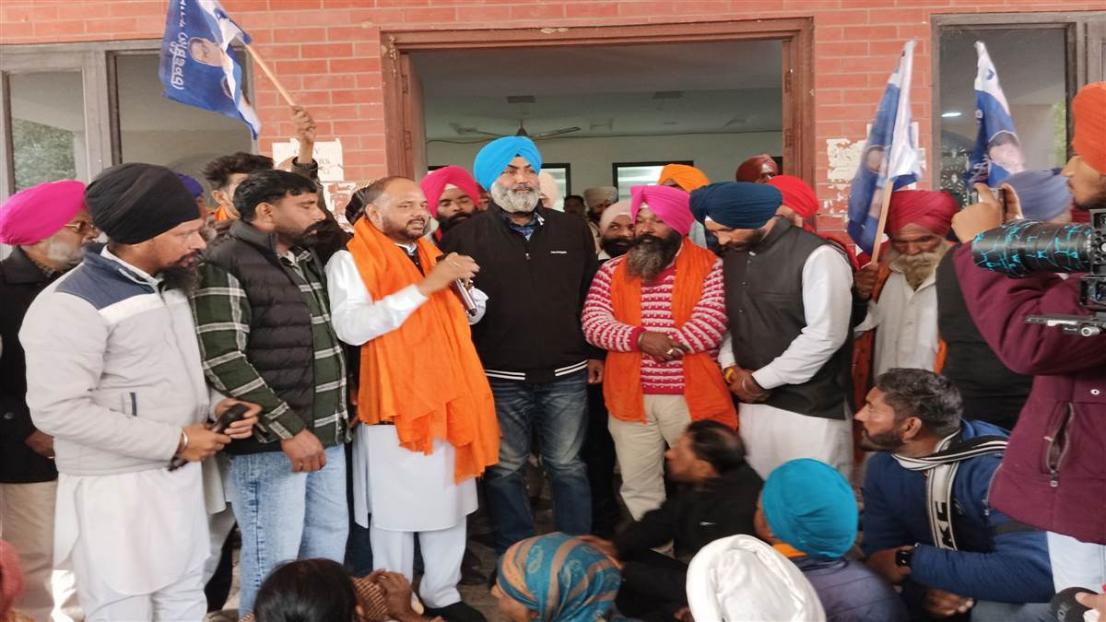 ਵਾਲਮੀਕਿ ਮਜ੍ਹਬੀ ਸਿੱਖ ਸਮਾਜ ਦਾ ਸਾਢੇ 12 ਪ੍ਰਤੀਸ਼ਤ ਕੋਟਾ ਬਹਾਲ ਕਰਵਾ ਕੇ ਰਹਾਂਗੇ : ਸਹੋਤਾ