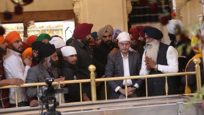 SHAHEEDI SABHA: DGP GAURAV YADAV PAYS OBEISANCE AT GURDWARA SRI FATEHGARH SAHIB, REVIEWS SECURITY ARRANGEMENTS