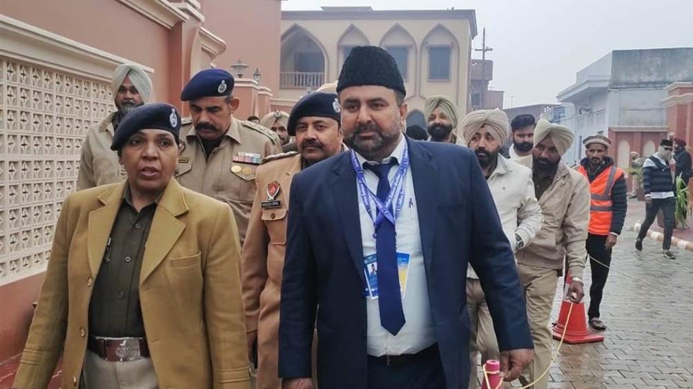ਜਲਸਾ ਸਾਲਾਨਾ ਮੌਕੇ ਕਾਦੀਆਂ ’ਚ ਪੁਲਿਸ ਵੱਲੋਂ ਸੁਰੱਖਿਆ ਦੇ ਸਖ਼ਤ ਪ੍ਰਬੰਧ