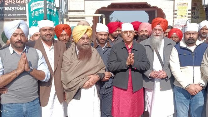 ਦੇਸ਼ ਦੁਨੀਆ ਵਿੱਚ ਵਸਦੀਆਂ ਸੰਗਤਾਂ ਮਾਘੀ ਮੇਲੇ ਤੇ ਹੋਈਆਂ ਨਤਮਸਤਕ ਅਤੇ ਗੁਰੂਘਰ ਦੀਆਂ ਪ੍ਰਾਪਤ ਕੀਤੀਆਂ ਖੁਸ਼ੀਆਂ