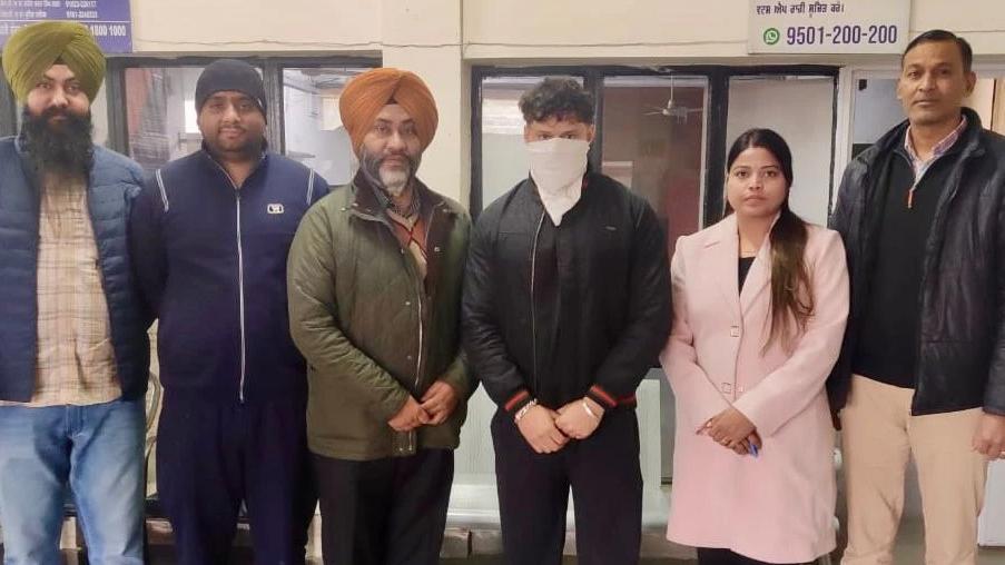 Vigilance Bureau arrests private security guard for demanding Rs 10000 bribe