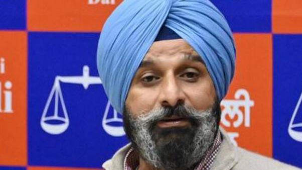 ਬਿਭਵ ਕੁਮਾਰ ਨੂੰ ਦਿੱਤੀ ਜ਼ੈਡ ਪਲੱਸ ਸੁਰੱਖਿਆ ਵਾਪਸ ਲਈ ਜਾਵੇ- ਬਿਕਰਮ ਸਿੰਘ ਮਜੀਠੀਆ