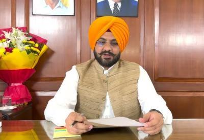 ਪੰਜਾਬ ਦੇ ਇਸ ਜ਼ਿਲ੍ਹੇ 'ਚ ਬਣੇ ਸਭ ਤੋਂ ਵੱਧ ਨਵੇਂ ਮਗਨਰੇਗਾ ਜੌਬ ਕਾਰਡ, ਮੰਤਰੀ ਸੌਂਦ ਨੇ ਦੱਸਿਆ ਮਕਸਦ