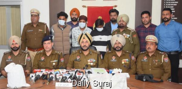 PUNJAB POLICE ARRESTS JUVENILE AMONG FOUR DRUG SMUGGLERS FROM AMRITSAR; 4KG HEROIN, ₹20K DRUG MONEY RECOVERED