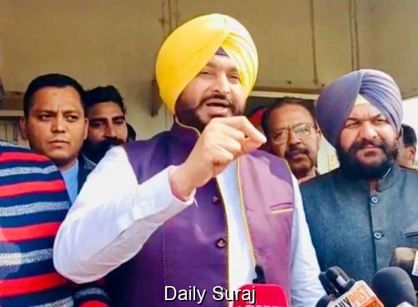 ਮਾਣਹਾਨੀ ਕੇਸ: ਰਵਨੀਤ ਬਿੱਟੂ ਵੱਲੋਂ ਮਾਨ ਤੇ ਕੇਜਰੀਵਾਲ ਦੀ ਆਵਾਜ਼ ਵਾਲੀ ਪੈੱਨ ਡਰਾਈਵ ਰਿਕਾਰਡ ’ਤੇ ਰੱਖਣ ਦੀ ਮੰਗ