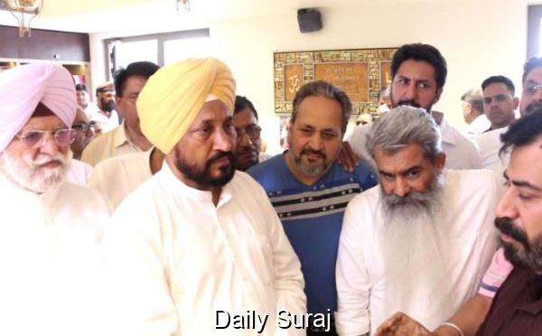 ਸਾਬਕਾ ਮੁੱਖ ਮੰਤਰੀ ਚਰਨਜੀਤ ਸਿੰਘ ਚੰਨੀ ਨੇ ਕਾਨੂੰਨ ਤੇ ਵਿਵਸਥਾ ਨੂੰ ਲੈ ਕੇ ਸੂਬਾ ਸਰਕਾਰ ਨੂੰ ਲਿਆ ਨਿਸ਼ਾਨੇ ’ਤੇ