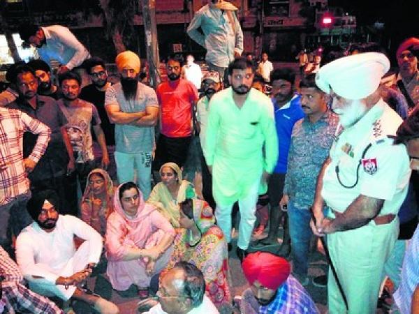 ‘ਆਪ’ ਉਮੀਦਵਾਰ ਬਲਜਿੰਦਰ ਕੌਰ ਦੇ ਕਾਫ਼ਲੇ ’ਤੇ ਹਮਲਾ