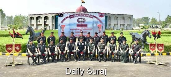 Indian Army Troops Set Out on Grueling Expedition in Dhauladhar Hills