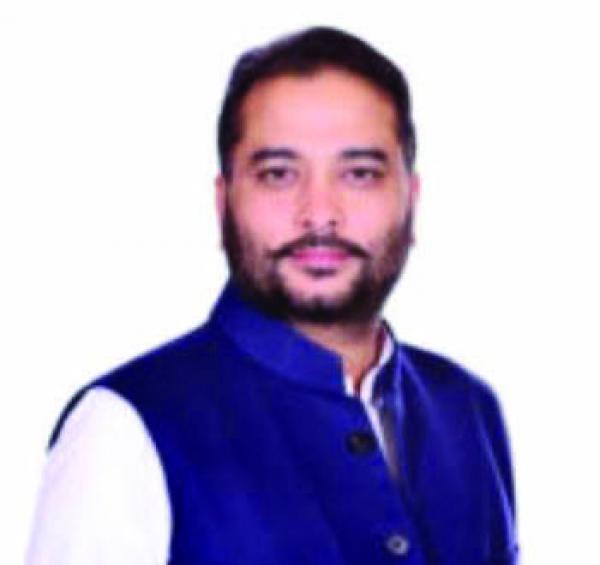 ਜ਼ਿਮਨੀ ਚੋਣਾਂ 2019 ਦੇ ਨਤੀਜੇ : ਜਲਾਲਾਬਾਦ ਤੋਂ ਕਾਂਗਰਸ ਦੇ ਰਮਿੰਦਰ ਸਿੰਘ ਆਵਲਾ ਦਸਵੇਂ ਰਾਊਂਡ ਵਿਚ 10540 ਵੋਟਾਂ ਨਾਲ ਅੱਗੇ