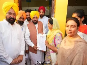 ਪਹਿਲੀ ਜੁਲਾਈ ਨੂੰ ਹਰ ਮਹਿਲਾ ਦੇ ਖਾਤੇ ਵਿੱਚ ਪਾਈ ਜਾਵੇਗੀ ਤਿੰਨ ਮਹੀਨਿਆਂ ਦੀ ‘ਮਾਵਾਂ ਧੀਆਂ ਸਤਿਕਾਰ ਰਾਸ਼ੀ’: ਮੁੱਖ ਮੰਤਰੀ ਭਗਵੰਤ ਸਿੰਘ ਮਾਨ
