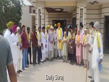 ਪਿੰਡ ਭਰੋਆਣਾ ਦੇ ਕਈ ਪਰਿਵਾਰ ਆਮ ਆਦਮੀ ਪਾਰਟੀ ਵਿੱਚ ਹੋਏ ਸ਼ਾਮਿਲ, ਸੱਜਣ ਸਿੰਘ ਚੀਮਾ ਨੇ ਕੀਤਾ ਸਵਾਗਤ