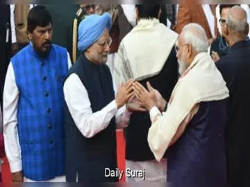 पूर्व पीएम डॉ. मनमोहन सिंह की जयंती पर पीएम मोदी ने दी श्रद्धांजलि, राष्ट्र सेवा में उनके योगदान को किया याद
