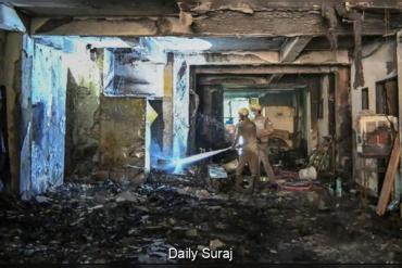 नोएडा में चार्ज हो रहे EV स्कूटर में लगी आग, दम घुटने से 2 की मौत; 100 से अधिक लोगों को बचाया गया
